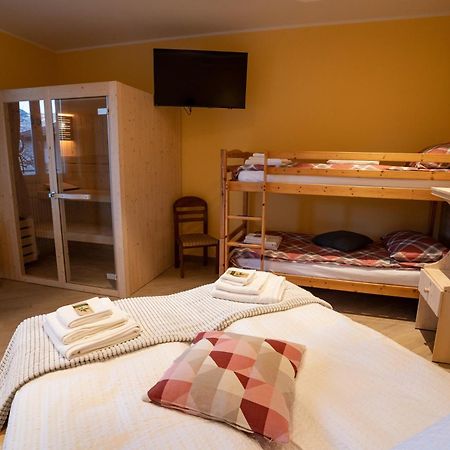 Villa Zoe - Suite Con Sauna Margone  Екстериор снимка