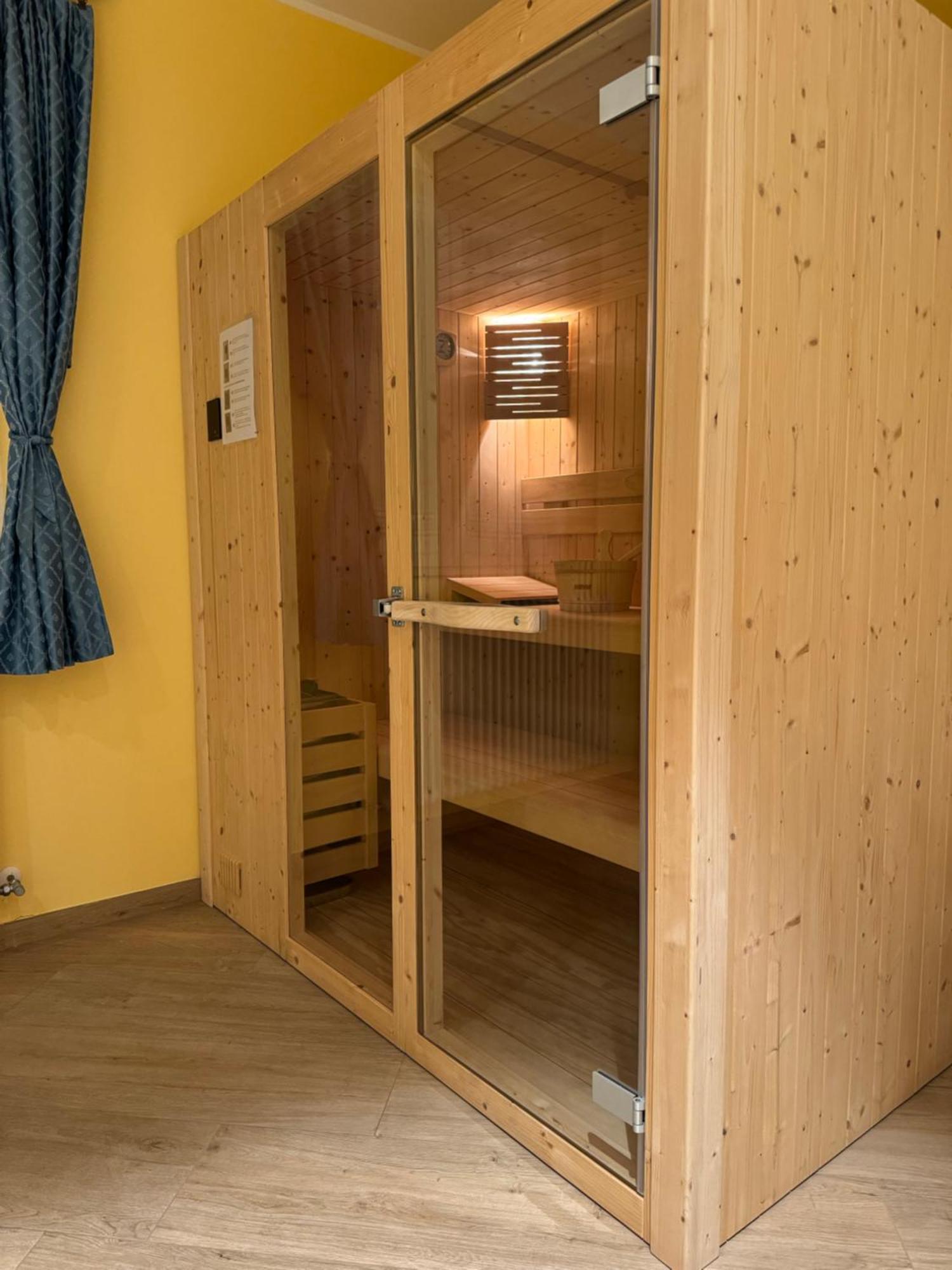 Villa Zoe - Suite Con Sauna Margone  Екстериор снимка